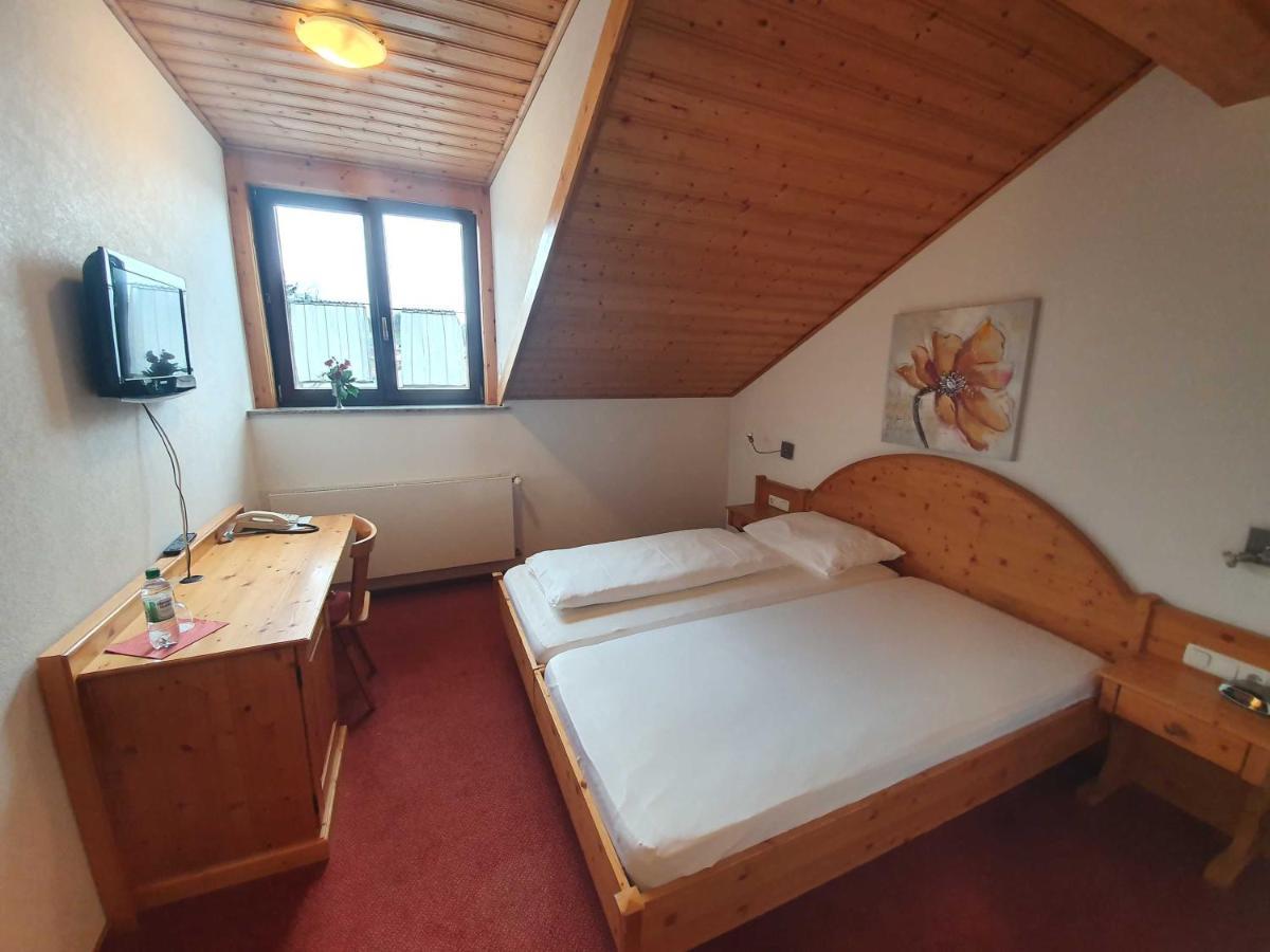 Fischbachtal Landgasthof Brunnenwirt Zum Meenzer מראה חיצוני תמונה