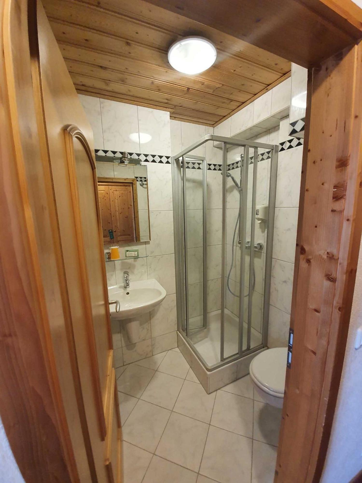 Fischbachtal Landgasthof Brunnenwirt Zum Meenzer מראה חיצוני תמונה